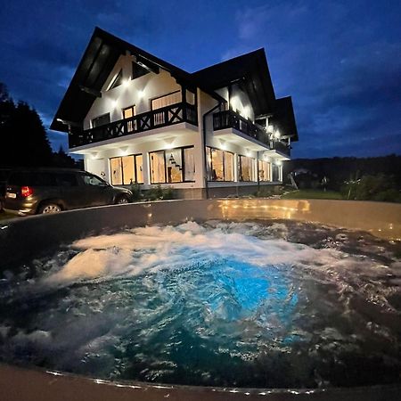 Conacul Muntii Bucovinei Hotel Câmpulung Moldovenesc Buitenkant foto
