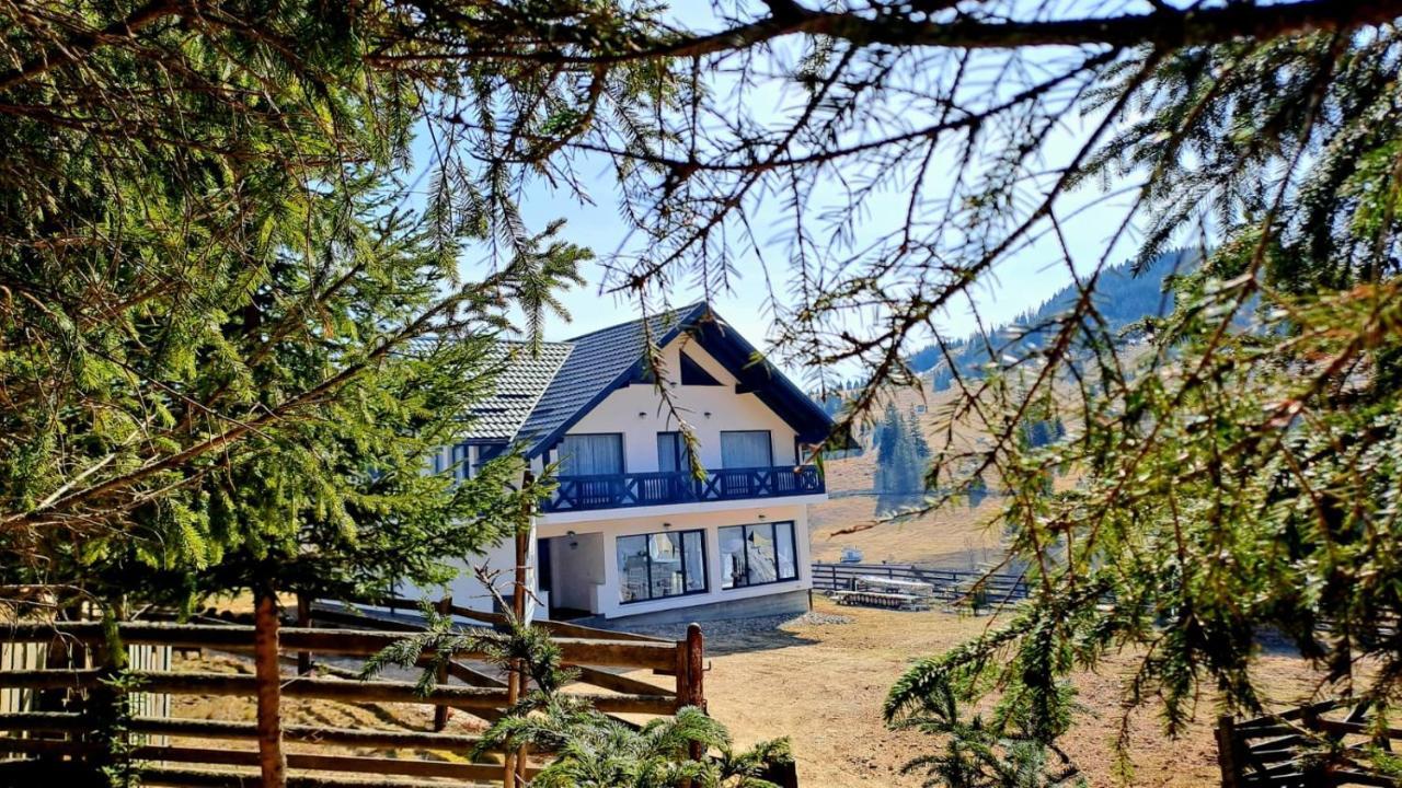 Conacul Muntii Bucovinei Hotel Câmpulung Moldovenesc Buitenkant foto