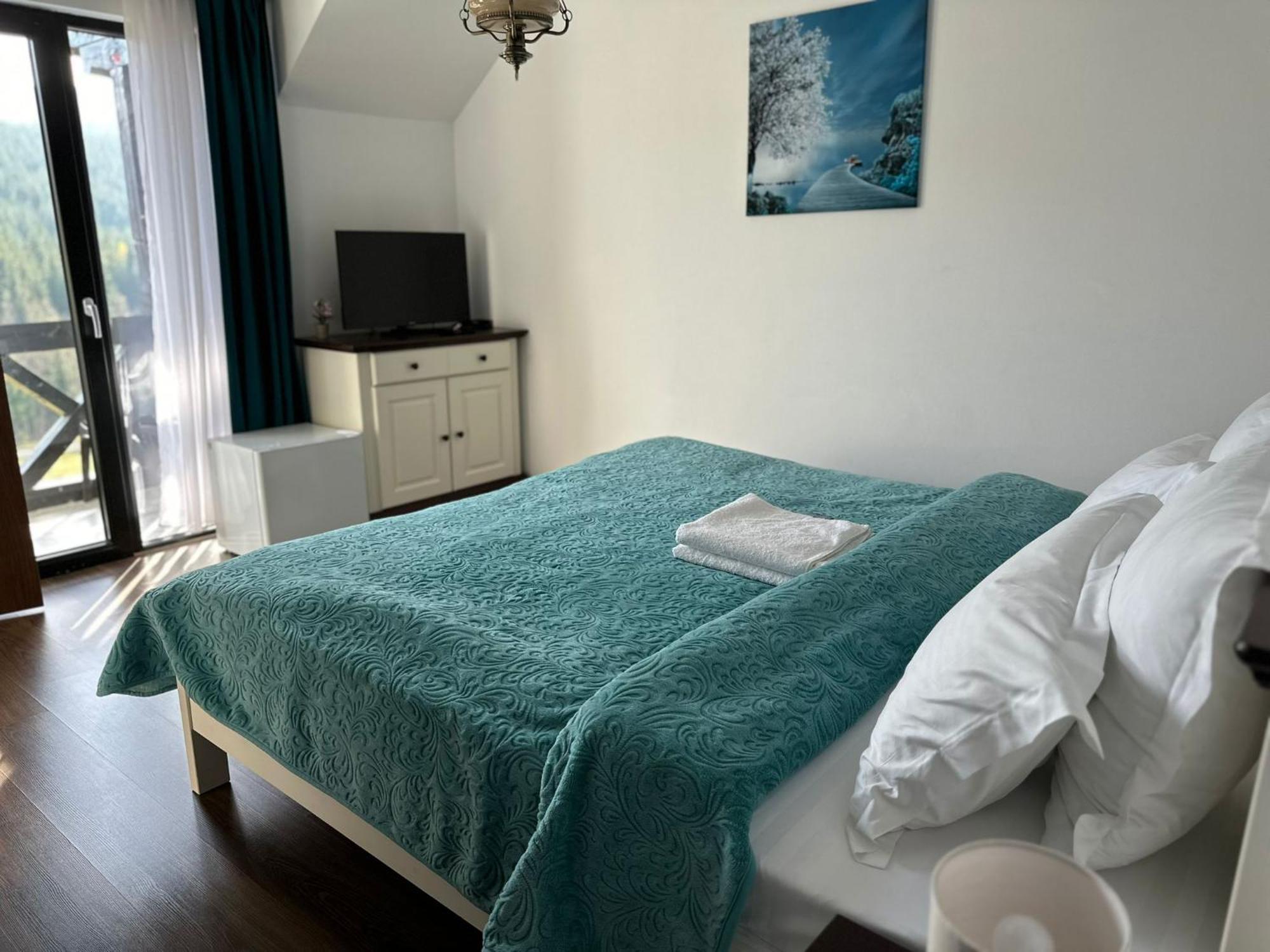 Conacul Muntii Bucovinei Hotel Câmpulung Moldovenesc Buitenkant foto